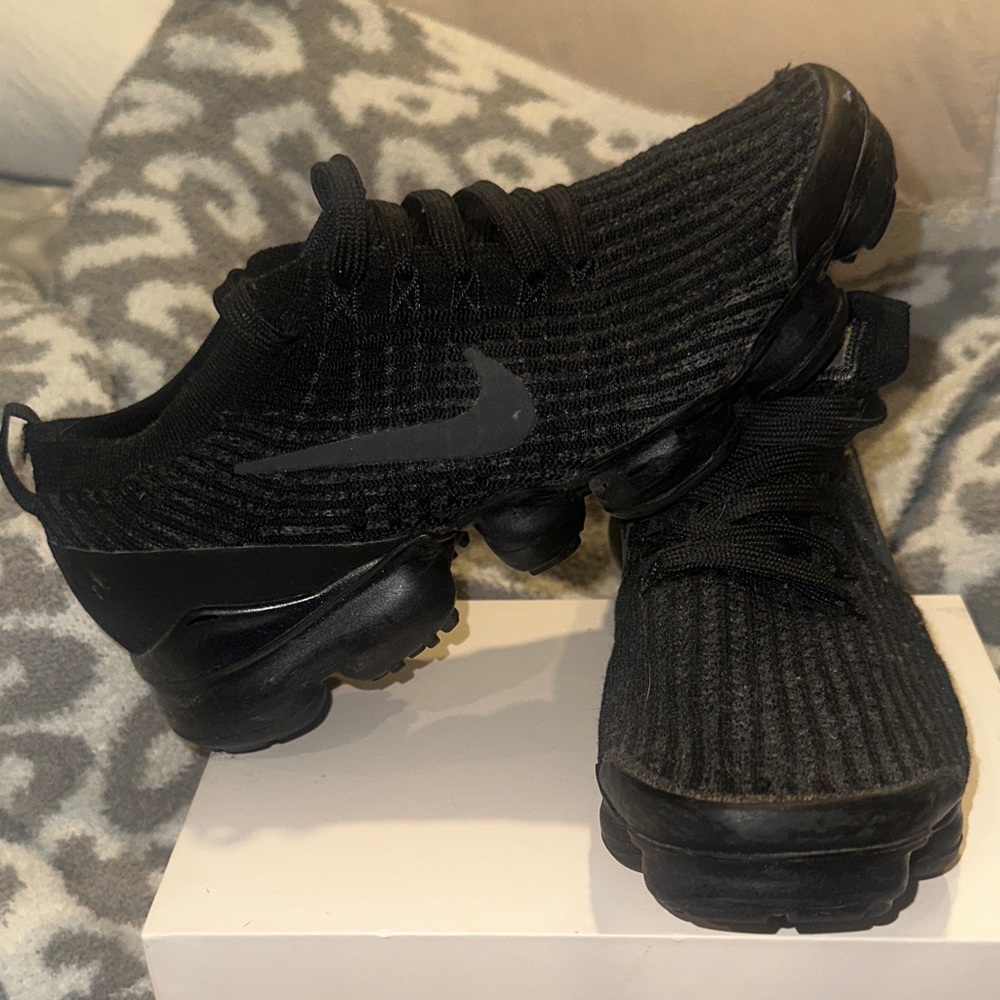 Nike Women's Black Vapormax Sneakers